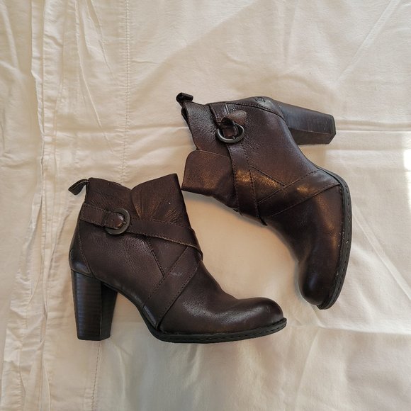Born Shoes - Brown Born Leather Boots - Size 10